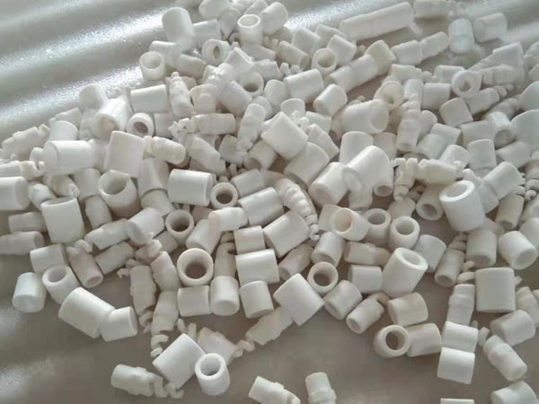 聚四氟乙烯螺旋喷嘴（定制）